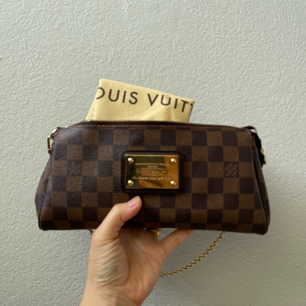 ❌SOLD❌Louis Vuitton Eva Clutch Damier Ebene